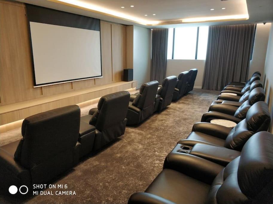 Ferienwohnung Skyone Lux 2Bed2Bath Aprt In Boxhill And Free Carpark Box Hill Exterior foto